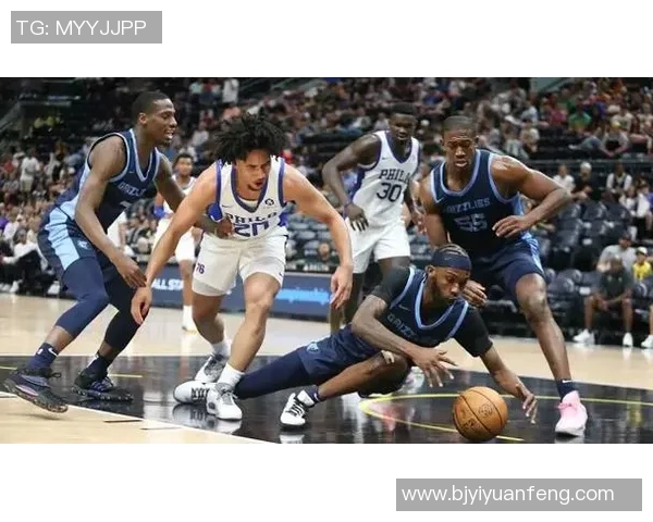 76人对阵灰熊的历史战绩分析与近期表现对比